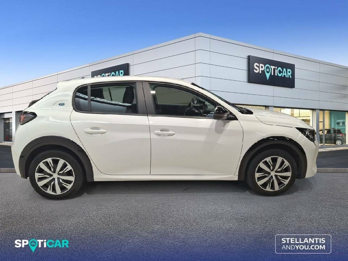Peugeot e-208 Eléctrico Active Pack 100 kW (136 CV)
