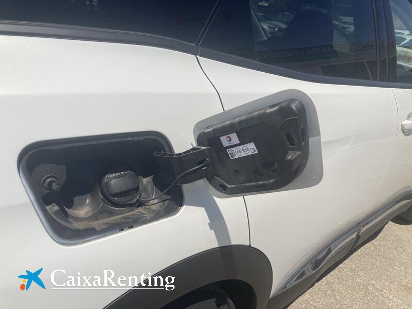 Peugeot 3008 Hybrid 225 Allure e-EAT8 165 kW (225 CV)