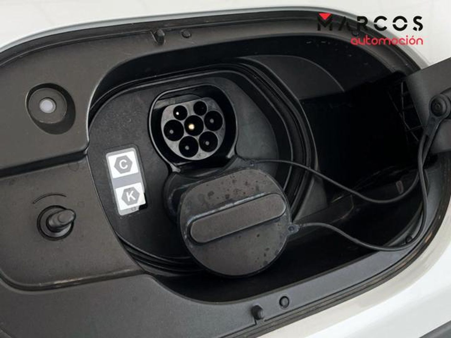 Mazda MX-30 e-Skyactive R-EV Makoto Modern Confidence Auto 125 kW (170 CV)