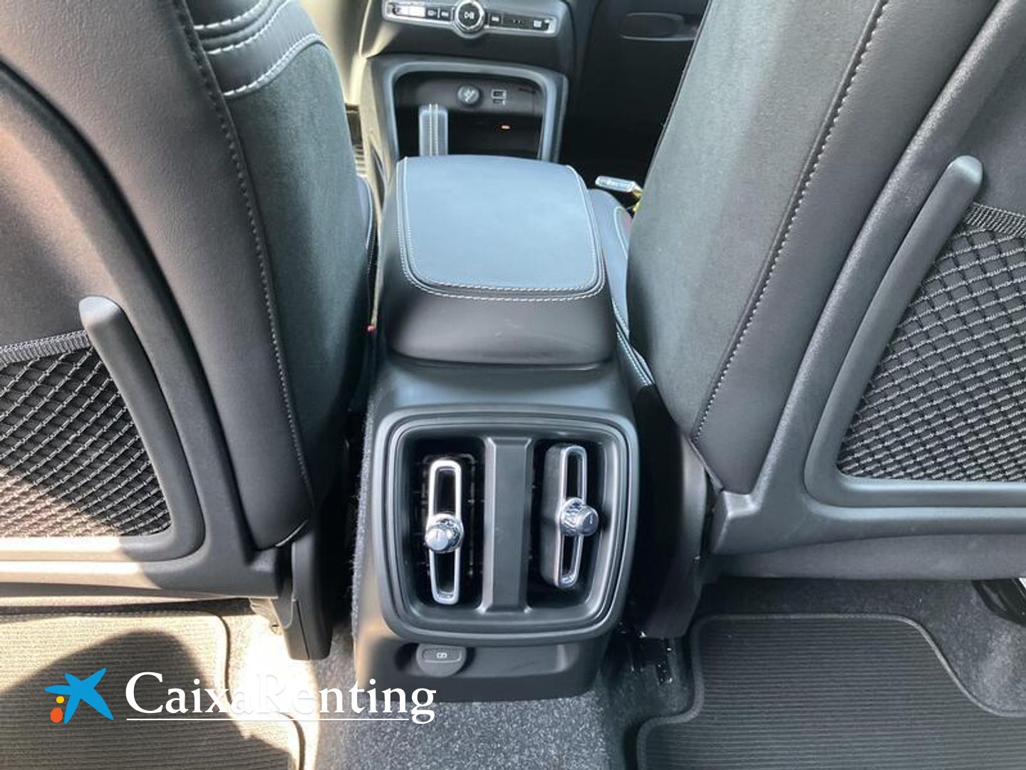 Volvo XC40 T3 R-Design Auto 120 kW (163 CV)