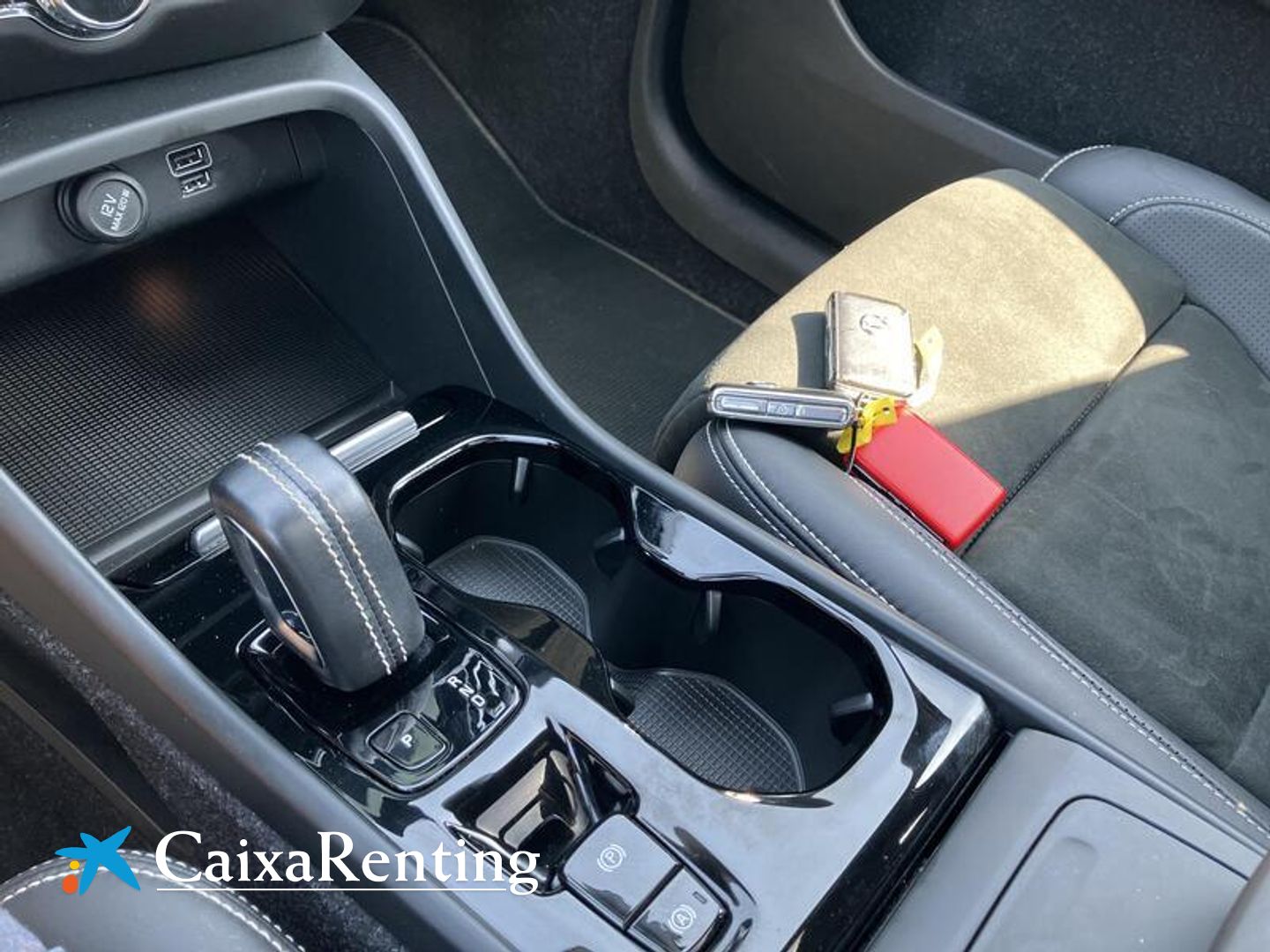 Volvo XC40 T3 R-Design Auto 120 kW (163 CV)