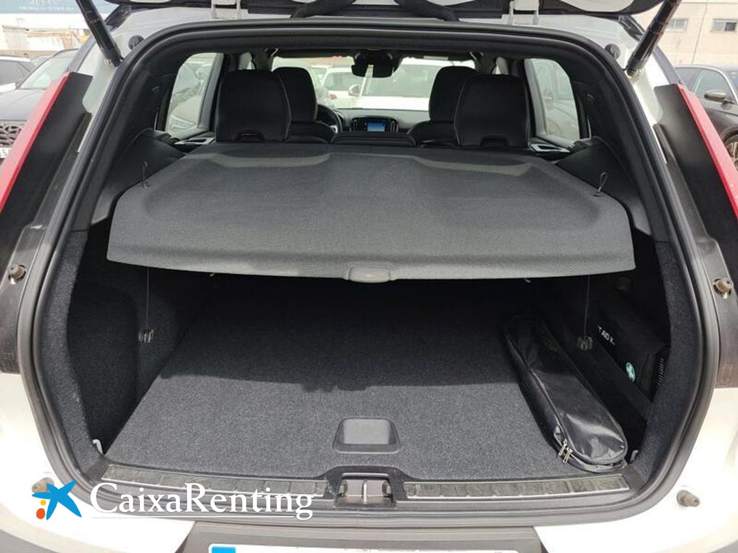 Volvo XC40 T3 R-Design Auto 120 kW (163 CV)