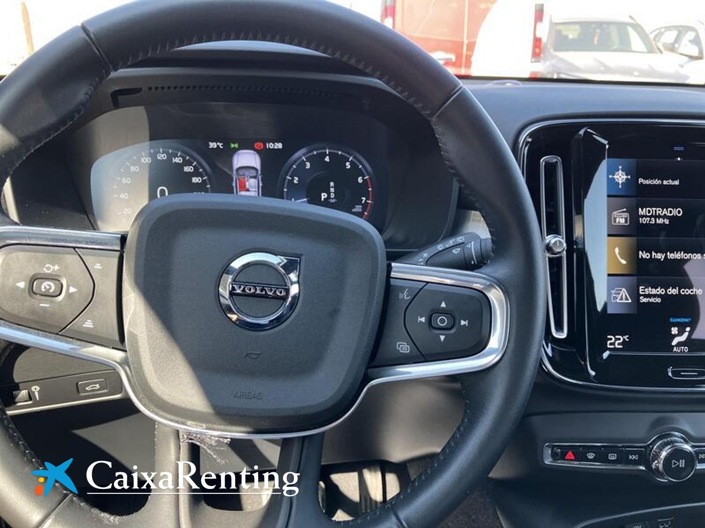 Volvo XC40 T2 Momentum Pro Auto 95 kW (129 CV)