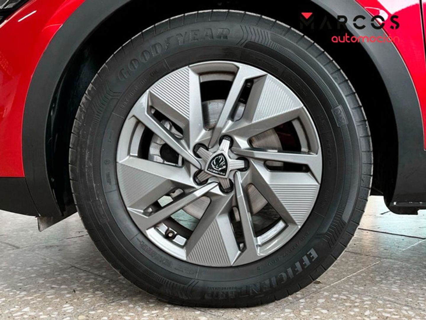 Peugeot 408 Allure Hybrid eDCS6 100 kW (136 CV)