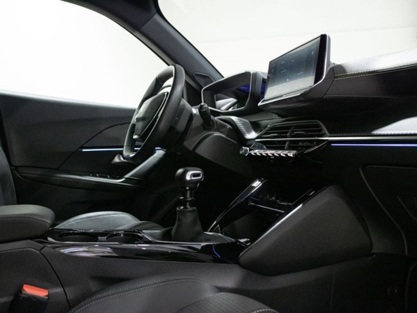 Peugeot 2008 PureTech 130 S&S GT 96 kW (130 CV)