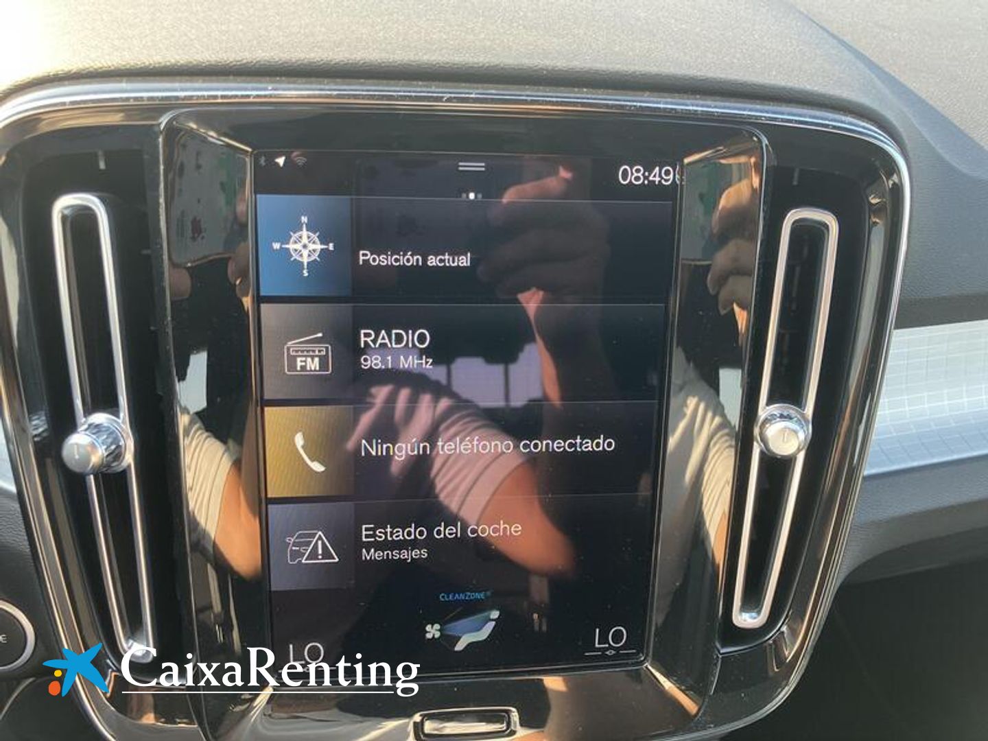 Volvo XC40 T2 Momentum Pro Auto 95 kW (129 CV)