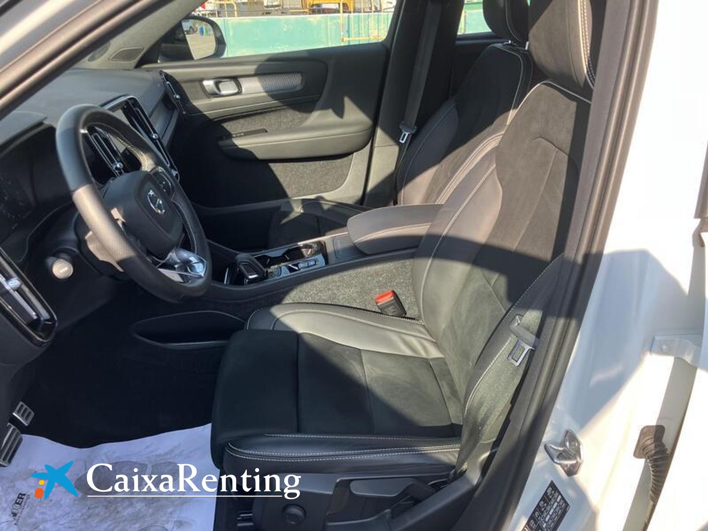 Volvo XC40 T3 R-Design Auto 120 kW (163 CV)