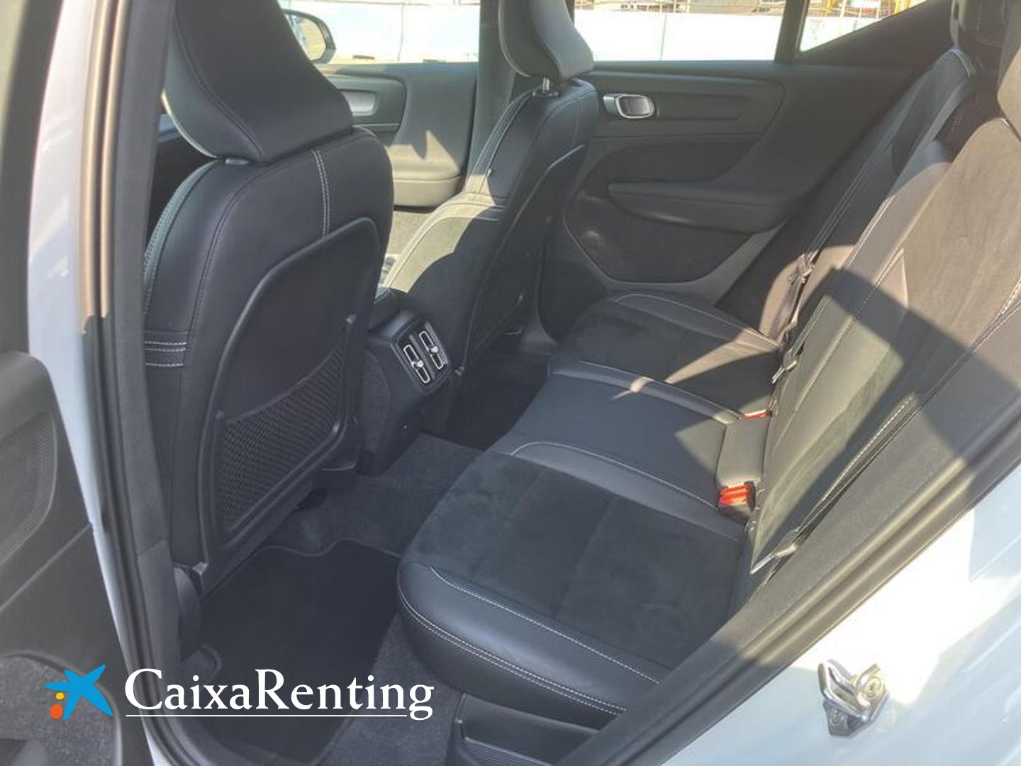 Volvo XC40 T3 R-Design Auto 120 kW (163 CV)