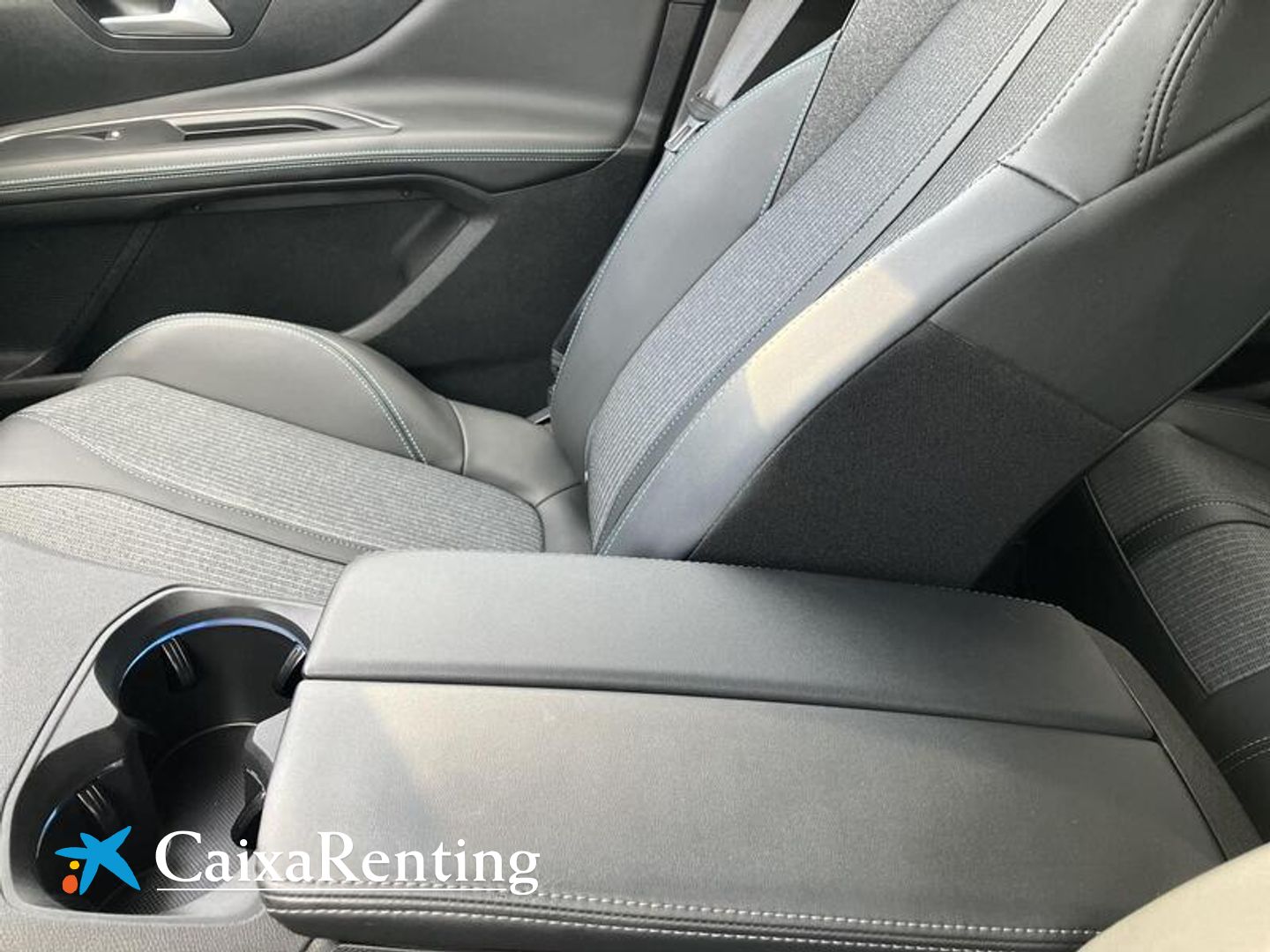 Peugeot 3008 Hybrid 225 Allure Pack e-EAT8 165 kW (225 CV)