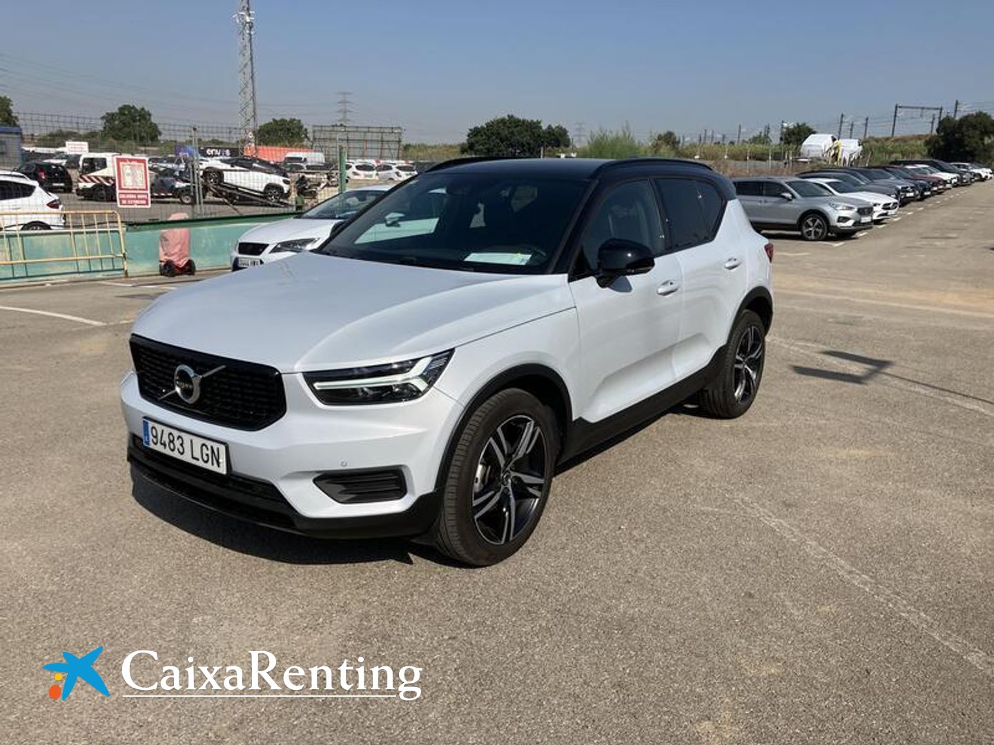 Volvo XC40 T3 R-Design Auto 120 kW (163 CV) Gris Plata SUV