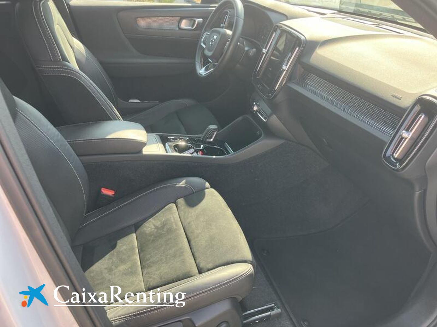 Volvo XC40 T3 R-Design Auto 120 kW (163 CV)