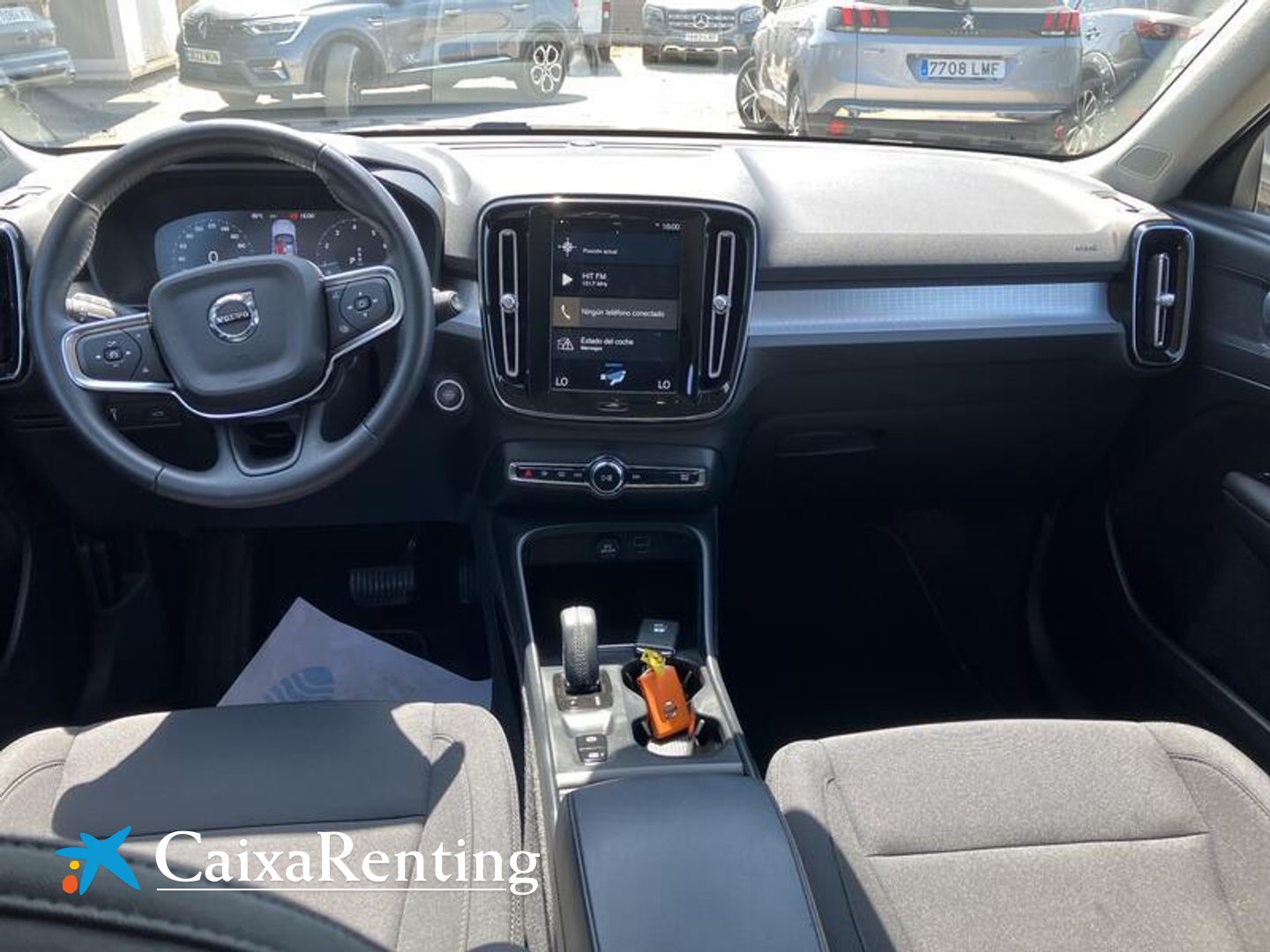Volvo XC40 T2 Momentum Pro Auto 95 kW (129 CV)