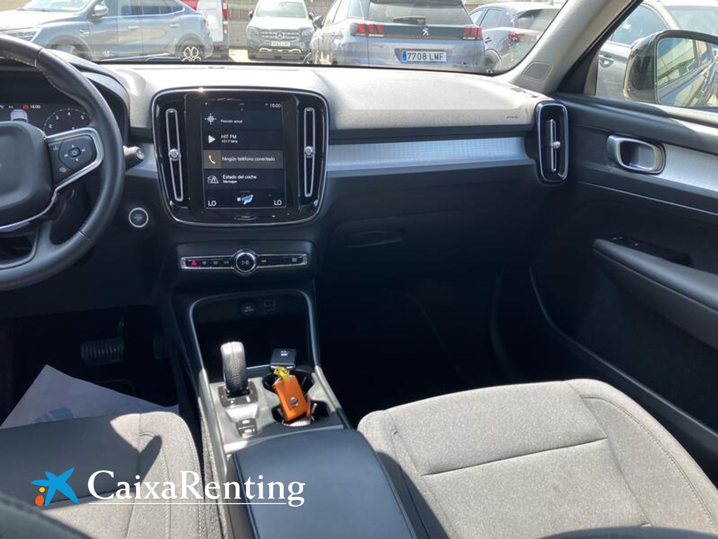 Volvo XC40 T2 Momentum Pro Auto 95 kW (129 CV)