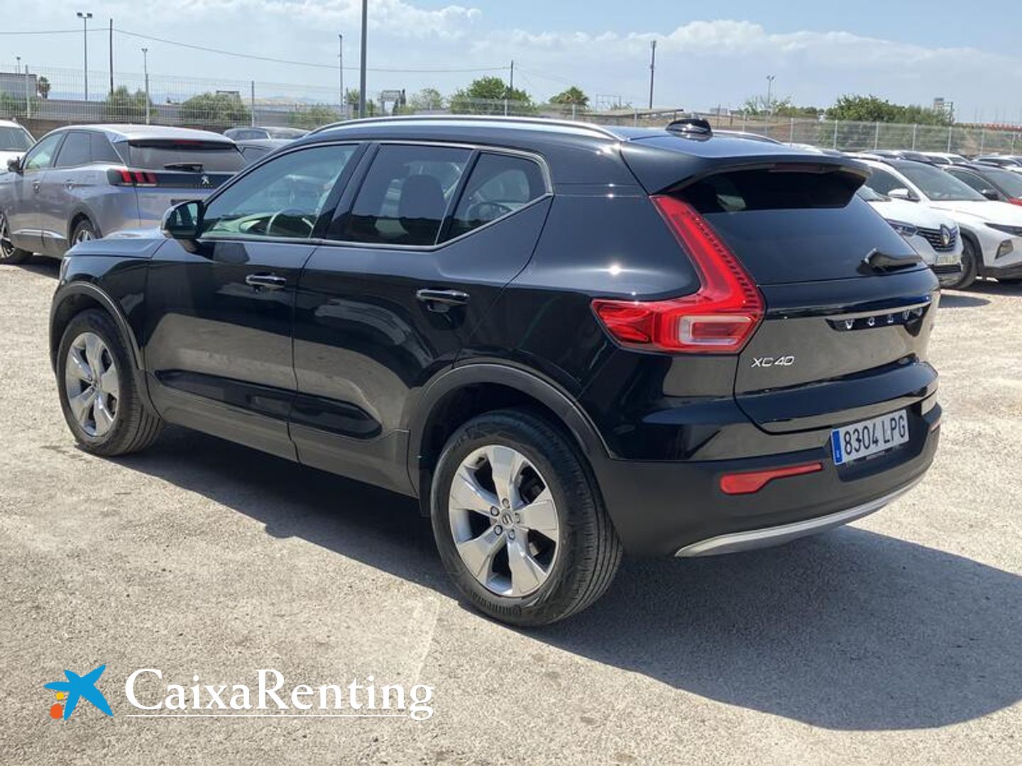 Volvo XC40 T2 Momentum Pro Auto 95 kW (129 CV)