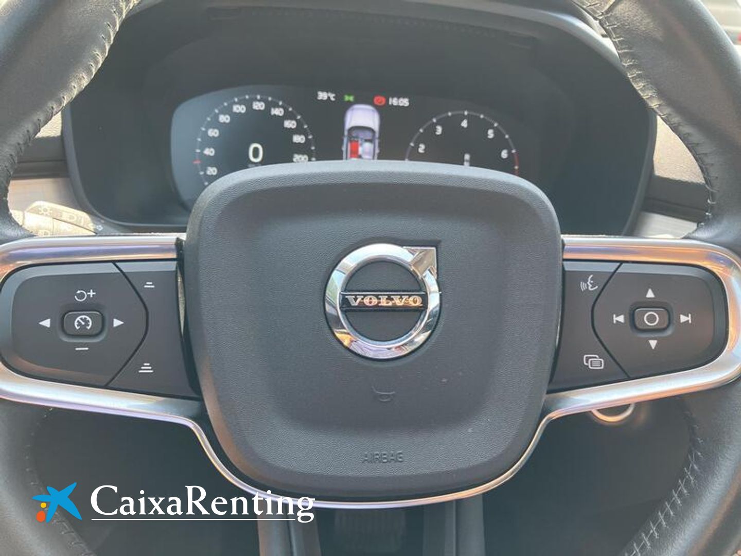 Volvo XC40 T2 Momentum Pro Auto 95 kW (129 CV)