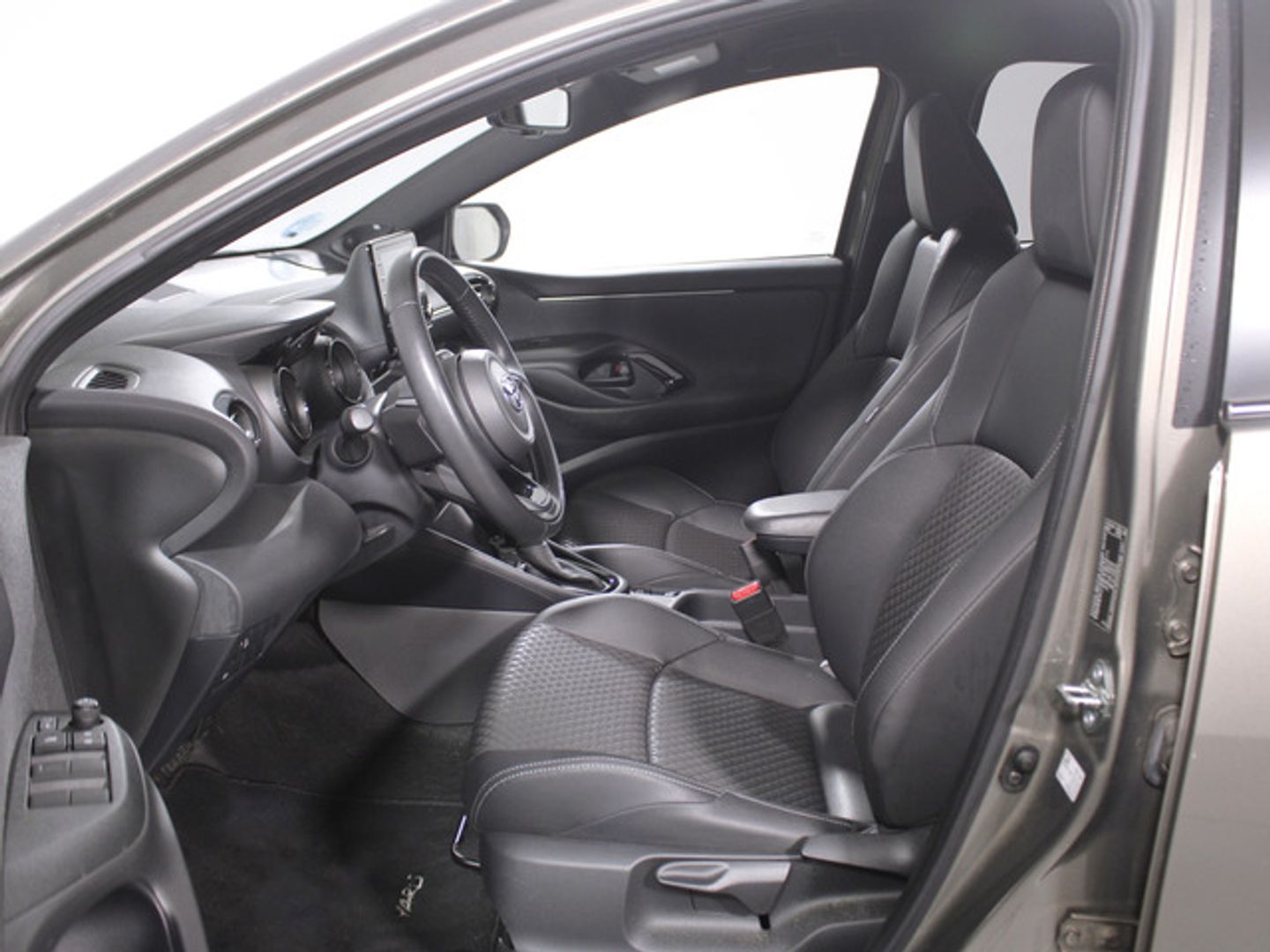 Toyota Yaris 1.5 120H Style Plus 85 kW (116 CV)