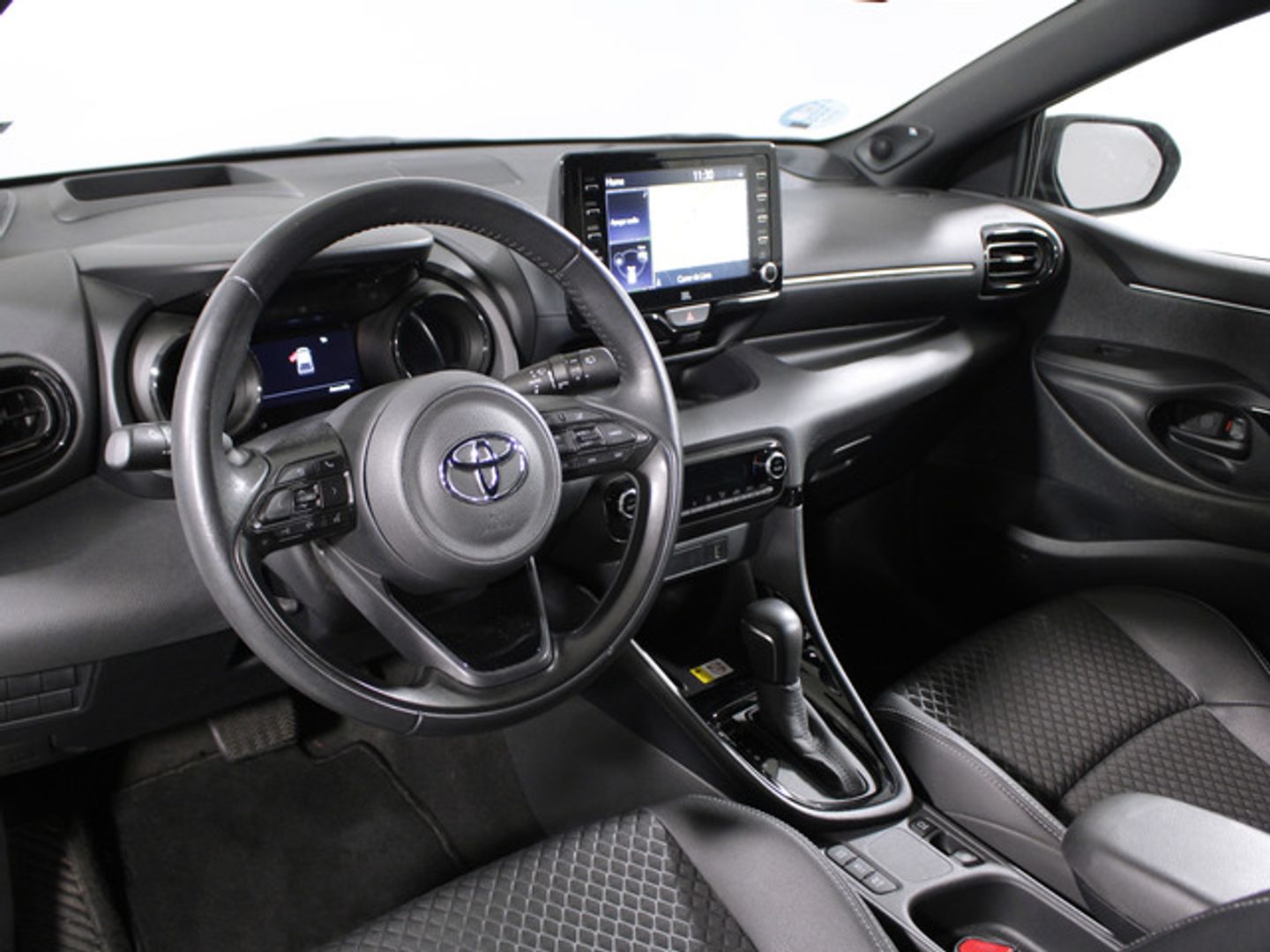 Toyota Yaris 1.5 120H Style Plus 85 kW (116 CV)