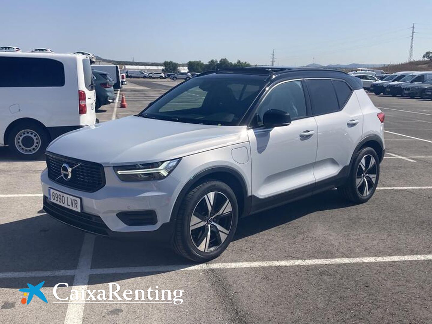 Volvo XC40 T5 Twin Recharge R-Design Auto 193 kW (262 CV) Gris Plata All Terrain / Pick-up