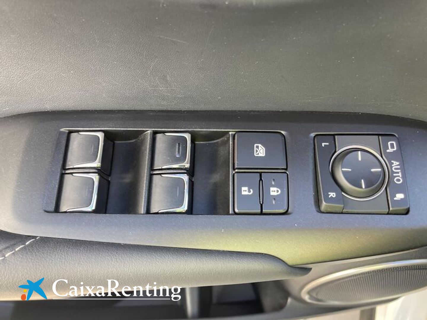 Lexus NX 300h Executive 4WD 145 kW (197 CV)