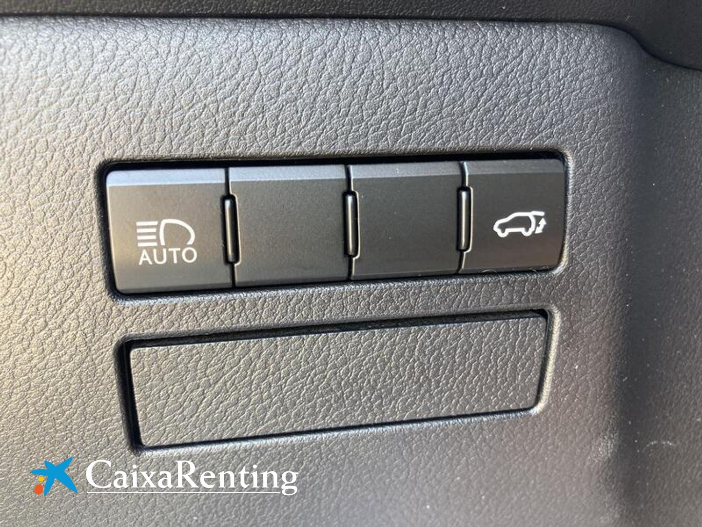 Lexus NX 300h Executive 4WD 145 kW (197 CV)