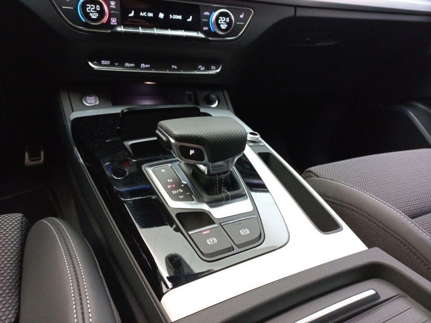 Audi Q5 Black line 40 TDI quattro-ultra 150 kW (204 CV) S tronic