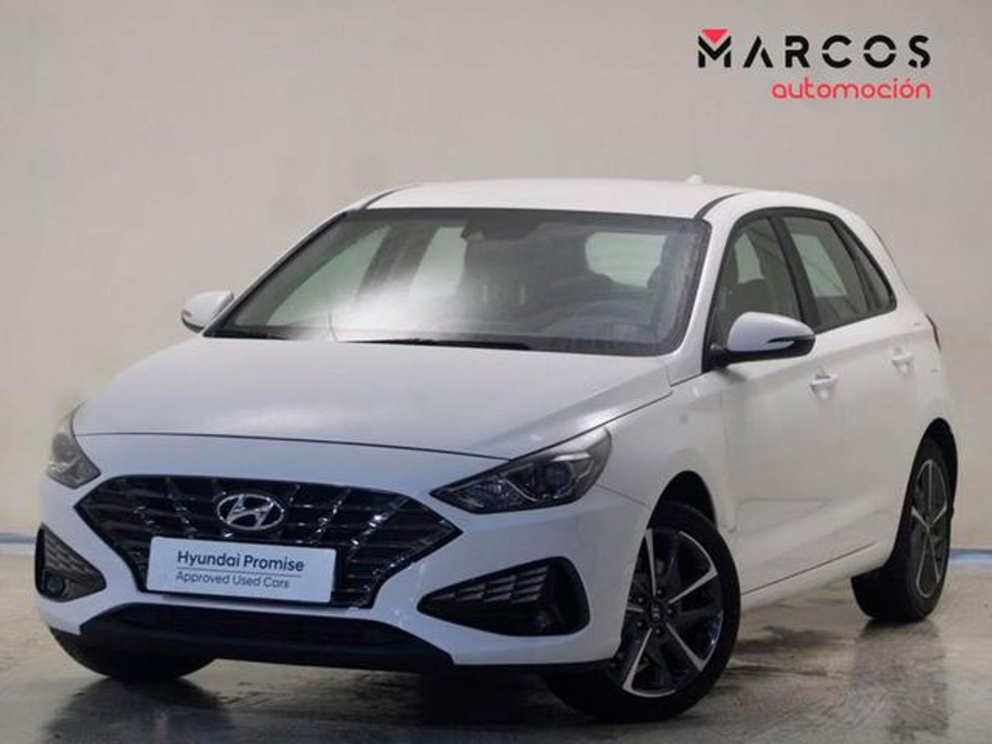 Hyundai i30 1.5 DPI Klass SLX 81 kW (110 CV) Blanco Sedan