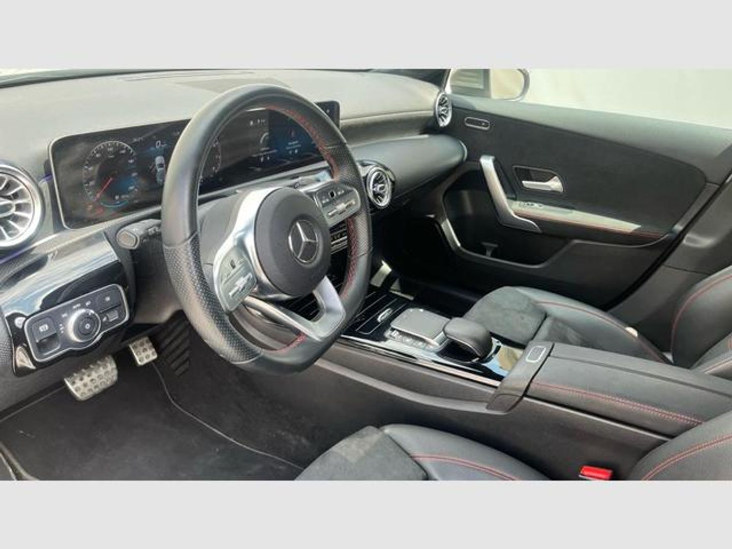 Mercedes-Benz Clase A 200 120 kW (163 CV)