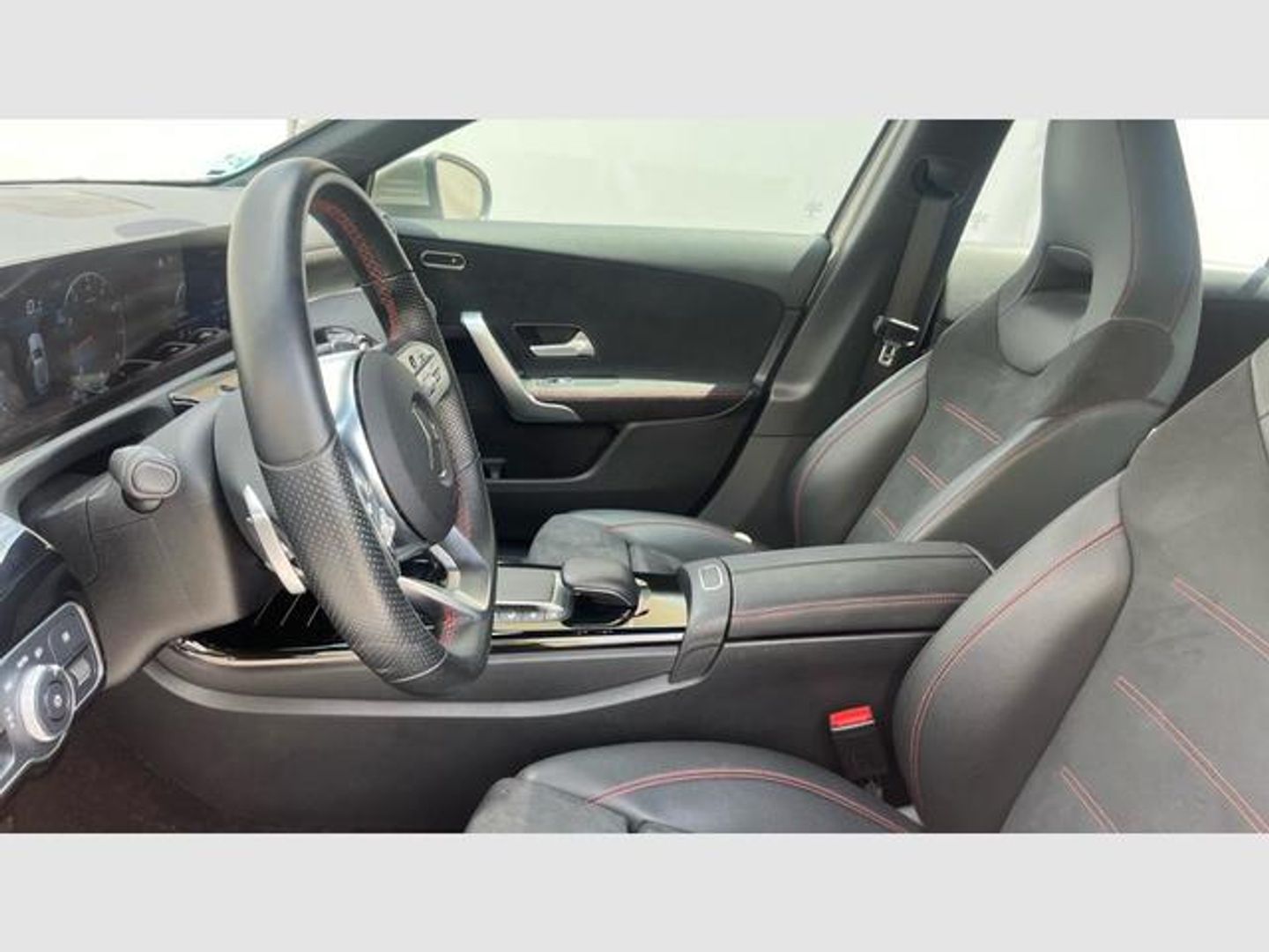 Mercedes-Benz Clase A 200 120 kW (163 CV)
