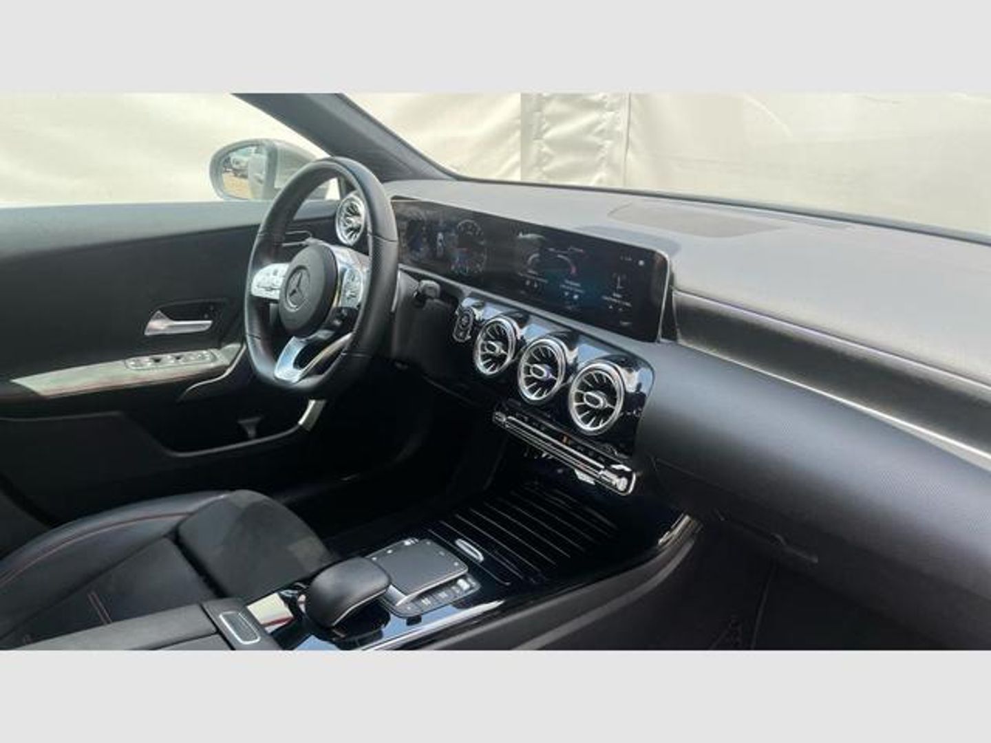 Mercedes-Benz Clase A 200 120 kW (163 CV)