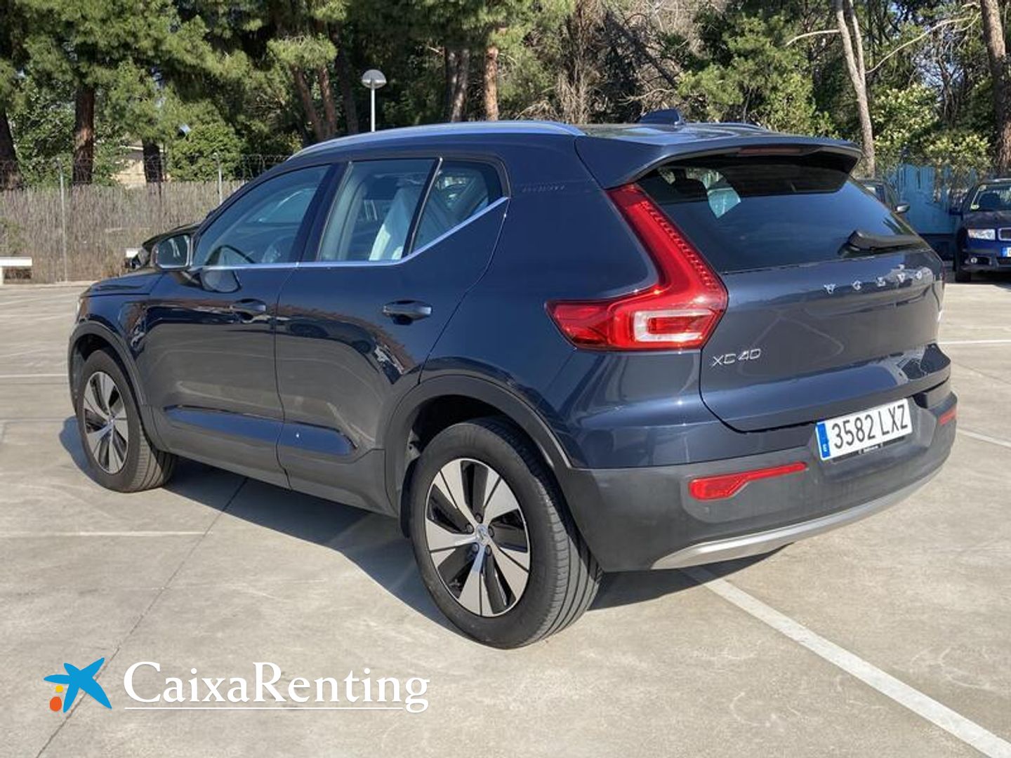 Volvo XC40 T4 PHEV Recharge Core Auto 155 kW (211 CV)