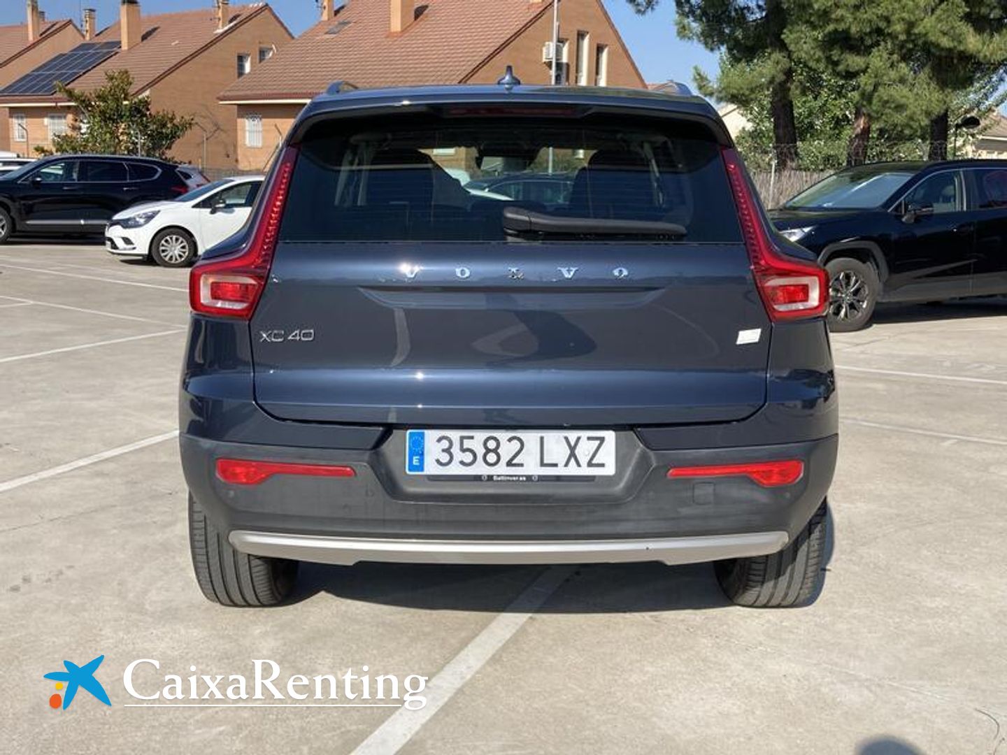 Volvo XC40 T4 PHEV Recharge Core Auto 155 kW (211 CV)