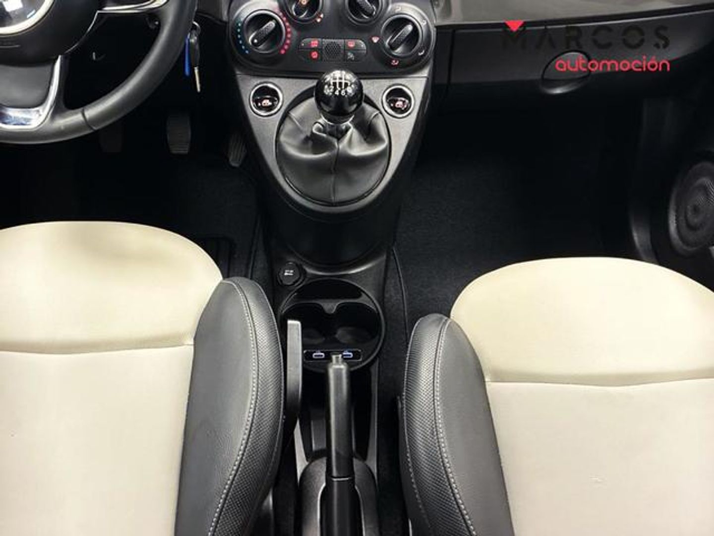 Fiat 500 1.0 Hybrid Dolcevita 51 kW (70 CV)