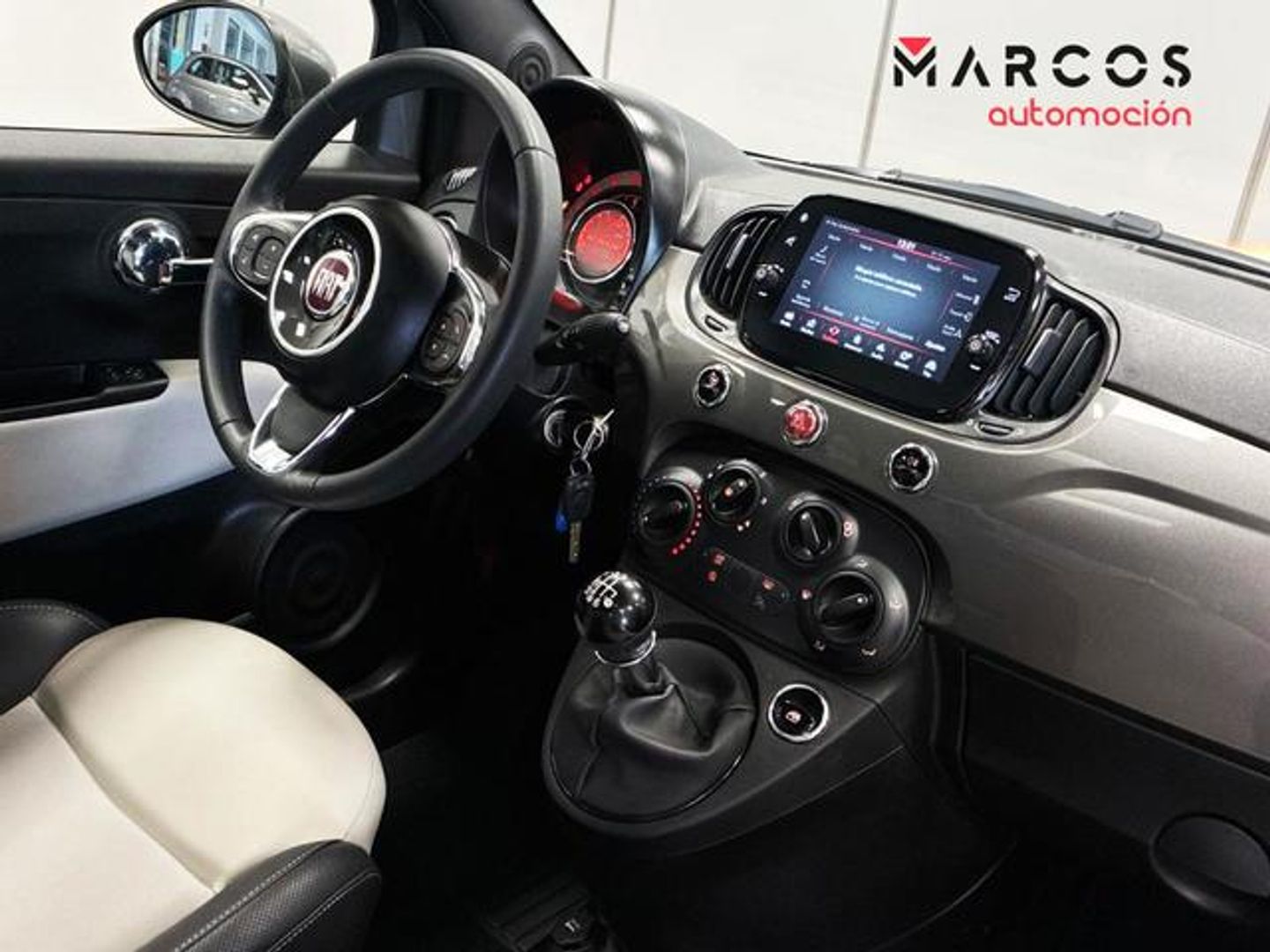 Fiat 500 1.0 Hybrid Dolcevita 51 kW (70 CV)