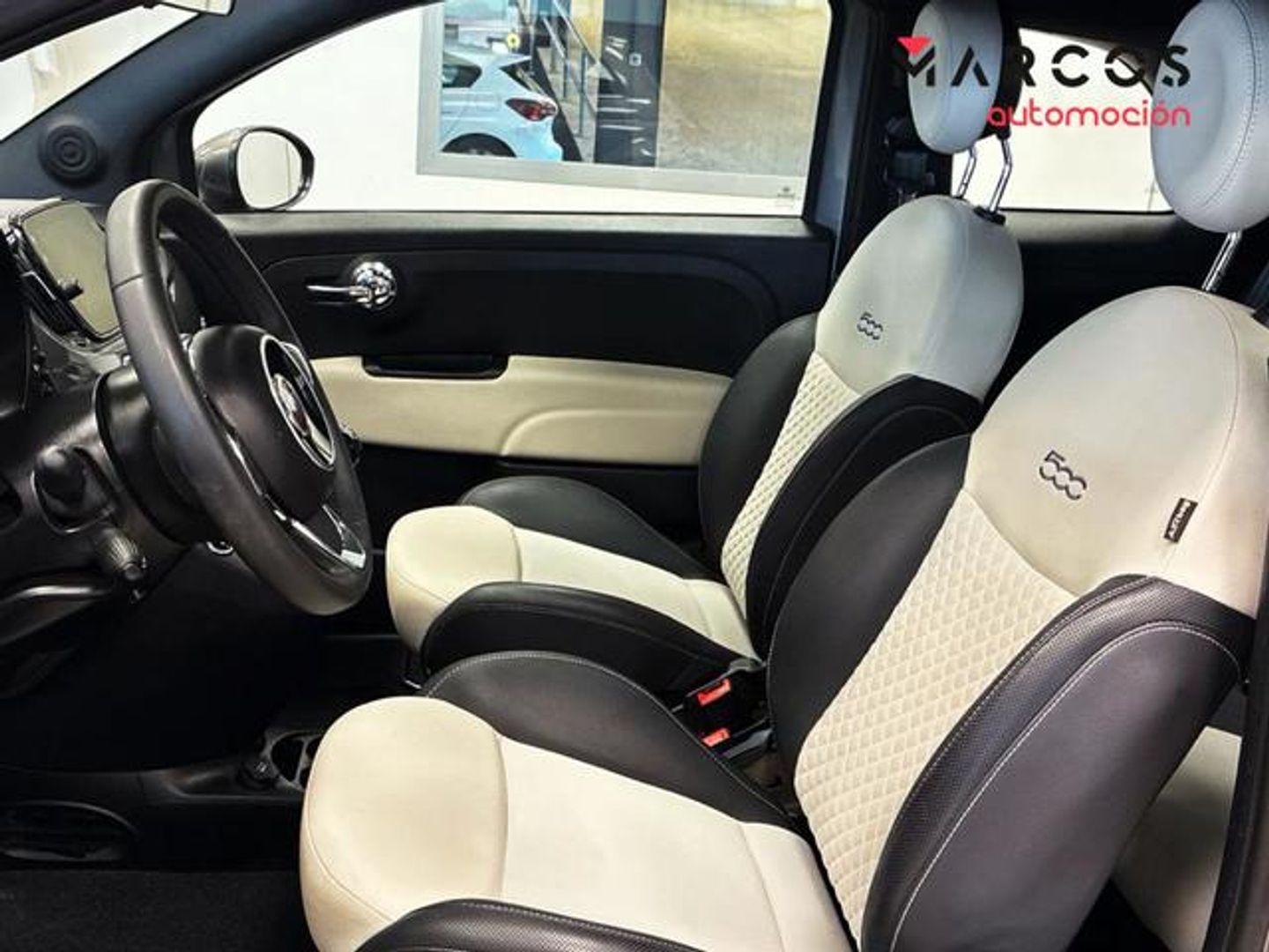 Fiat 500 1.0 Hybrid Dolcevita 51 kW (70 CV)