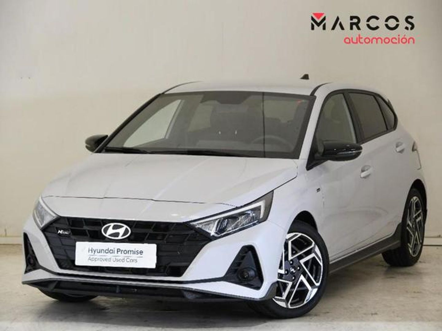 Hyundai i20 1.2 MPI N Line 59 kW (79 CV) Gris Sedan