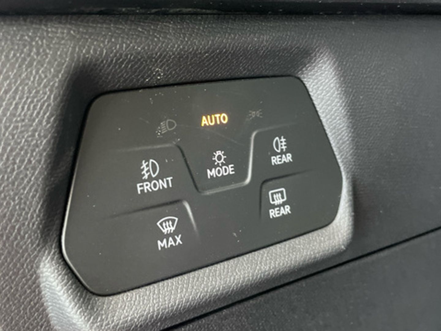 SEAT León 1.5 TSI S&S Style Go 96 kW (130 CV)