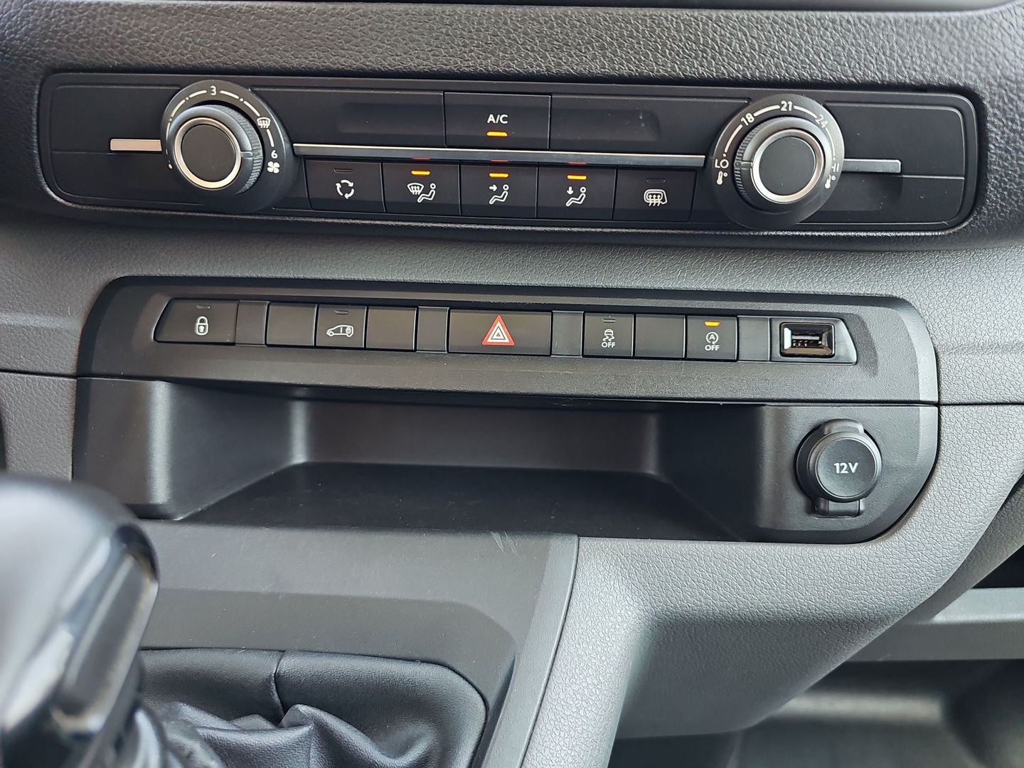 Peugeot Expert Furgon BlueHDi 120 S&S Pro Standard 88 kW (120 CV)