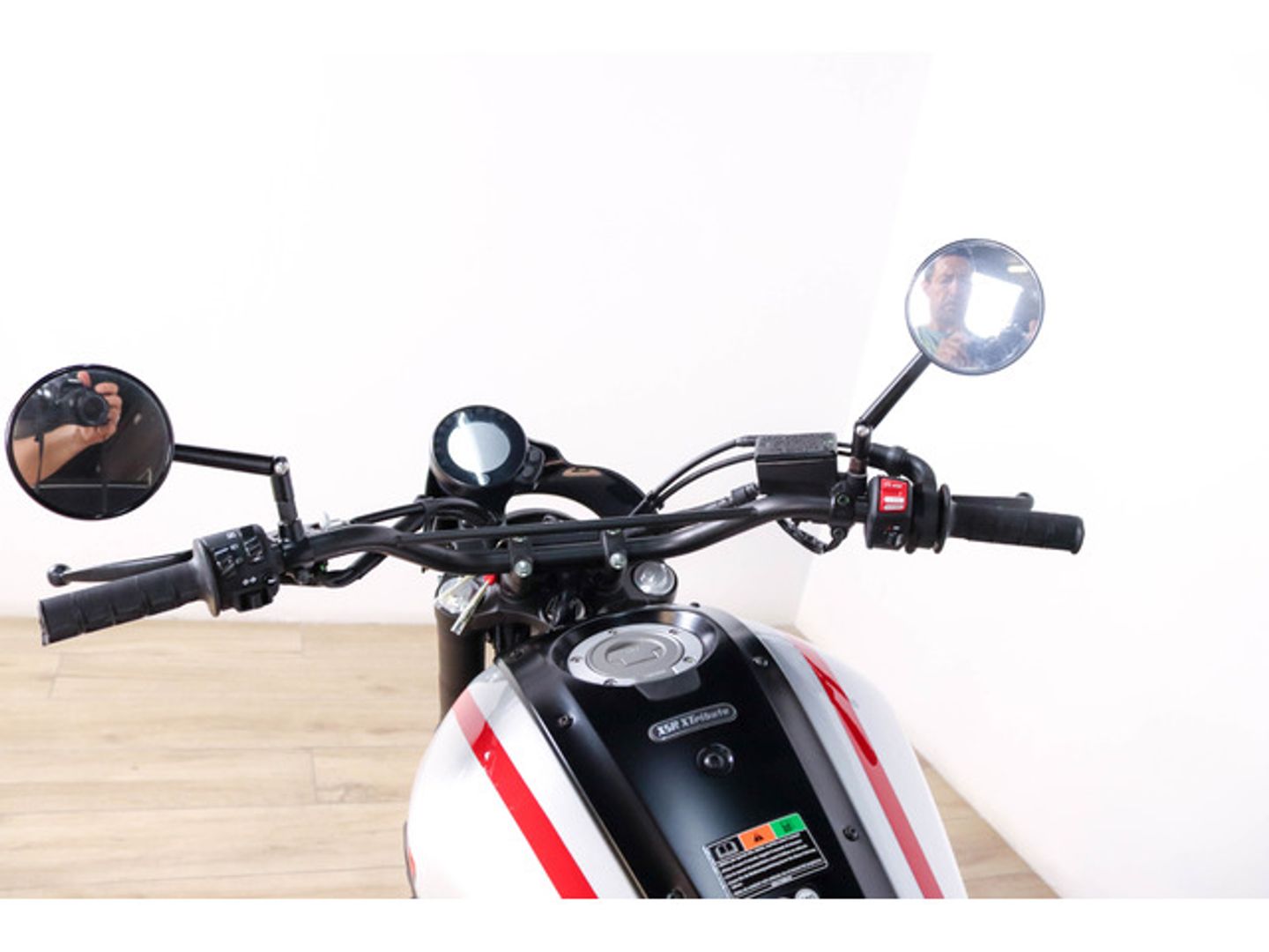Yamaha XSR700 XTribute