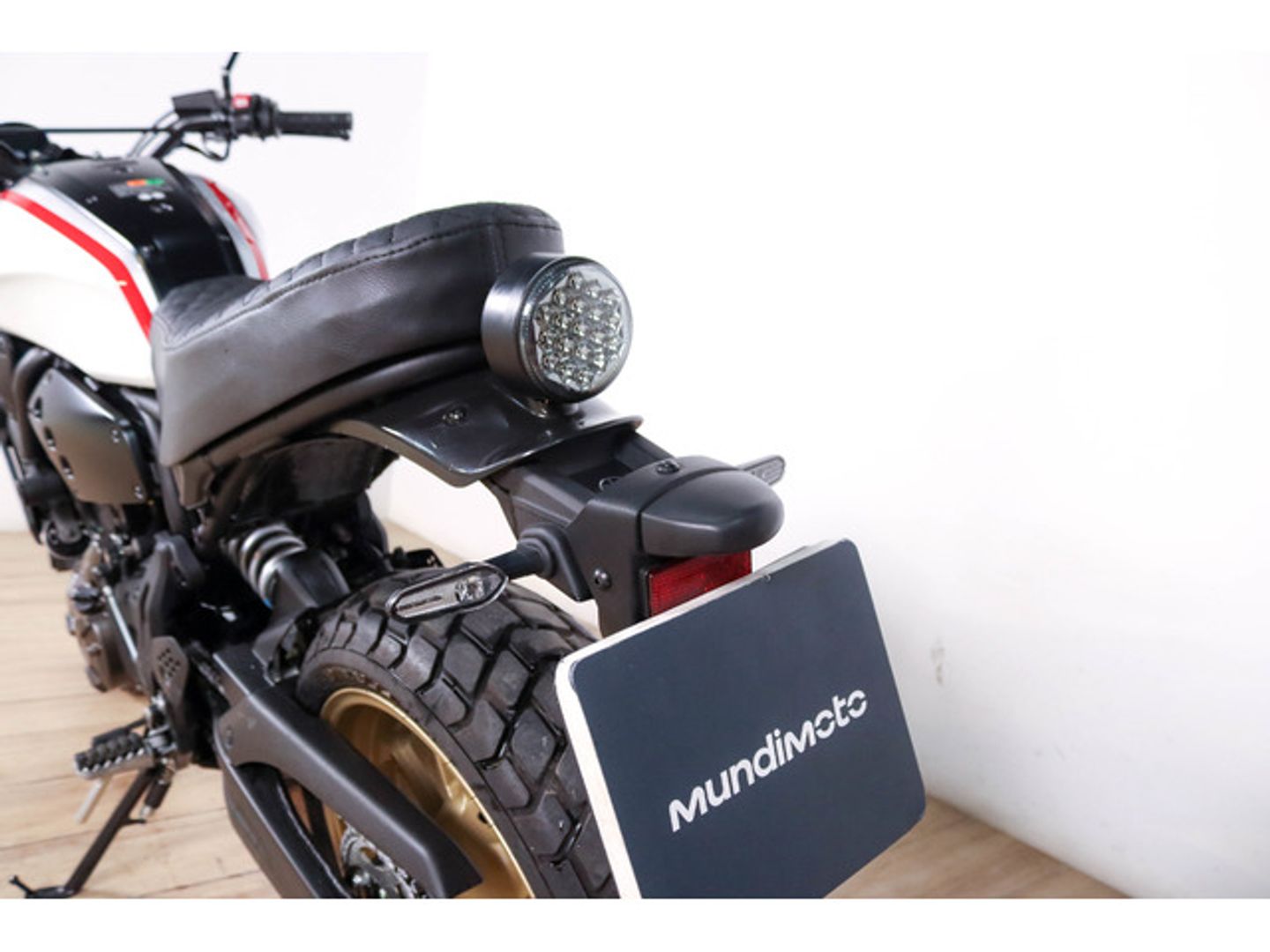 Yamaha XSR700 XTribute