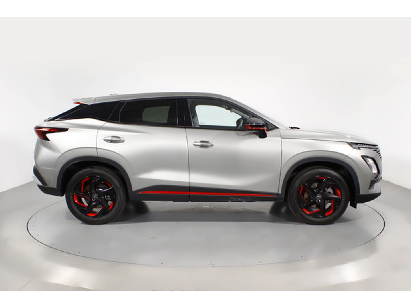 Omoda 5 1.6 T-GDI Premium DCT 136 kW (185 CV)