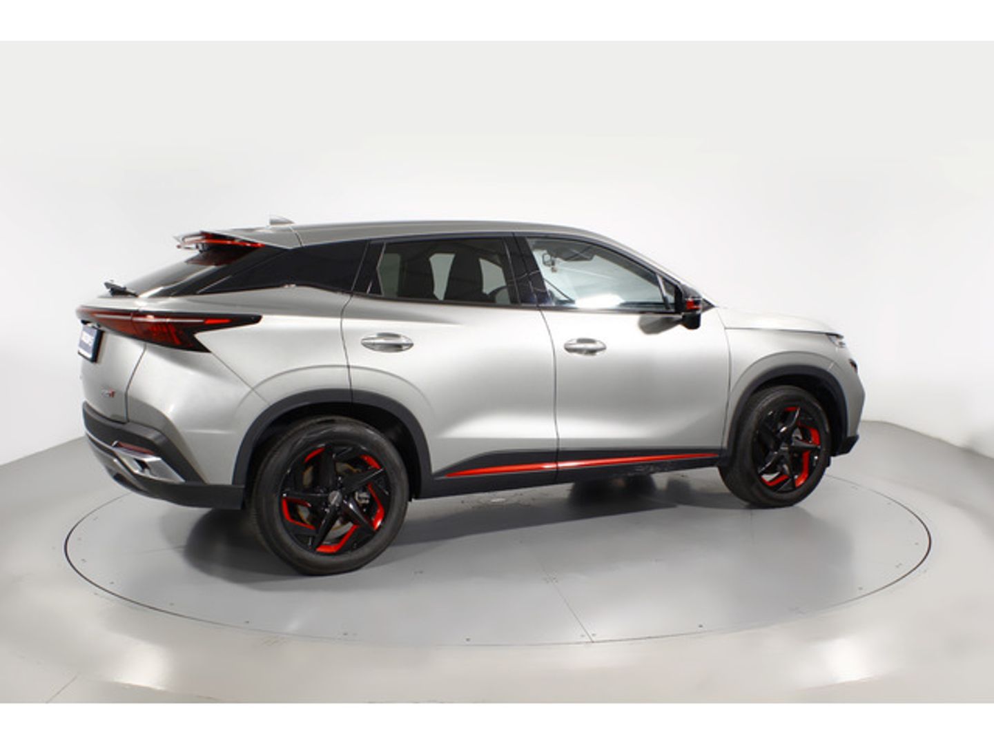 Omoda 5 1.6 T-GDI Premium DCT 136 kW (185 CV)