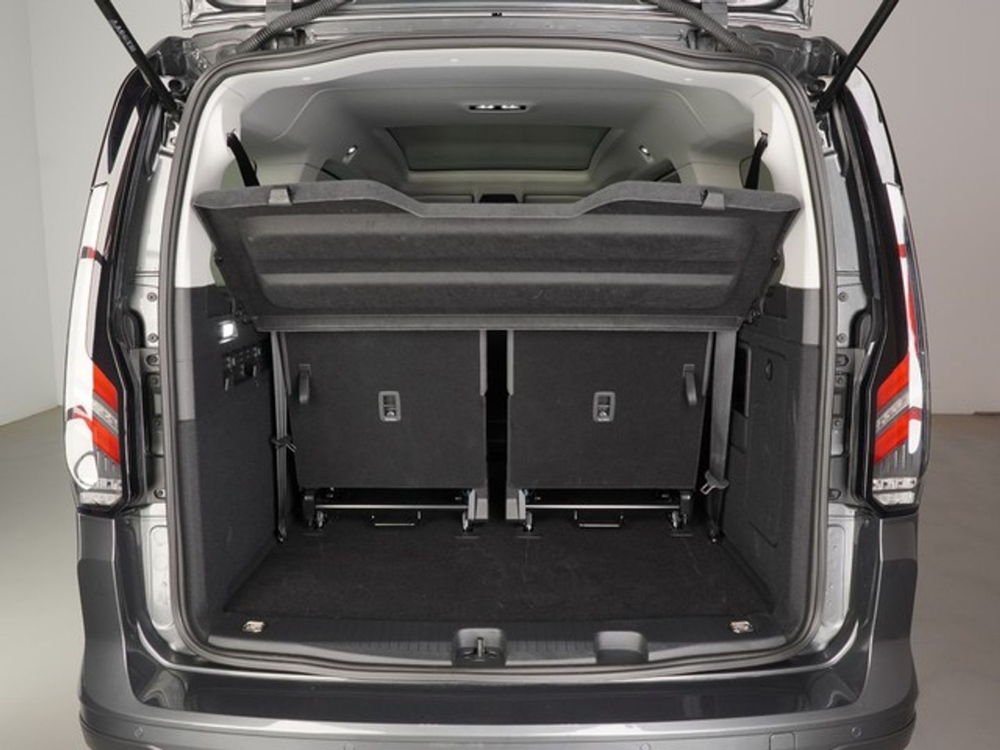 Ford Tourneo Connect 2.0 Ecoblue Active 4WD 90 kW (122 CV)