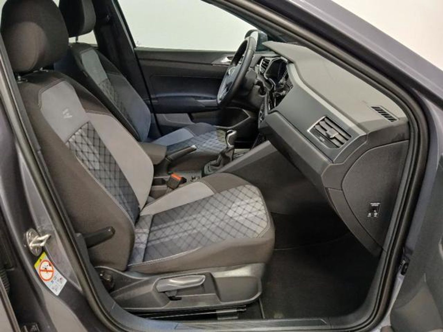 Volkswagen Taigo R-Line 1.0 TSI 85 kW (115 CV)