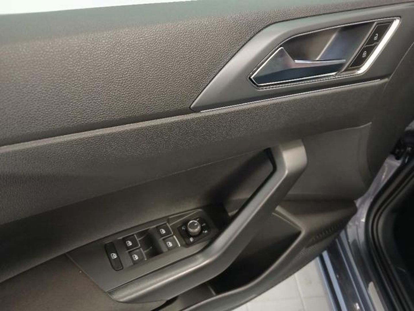 Volkswagen Taigo R-Line 1.0 TSI 85 kW (115 CV)