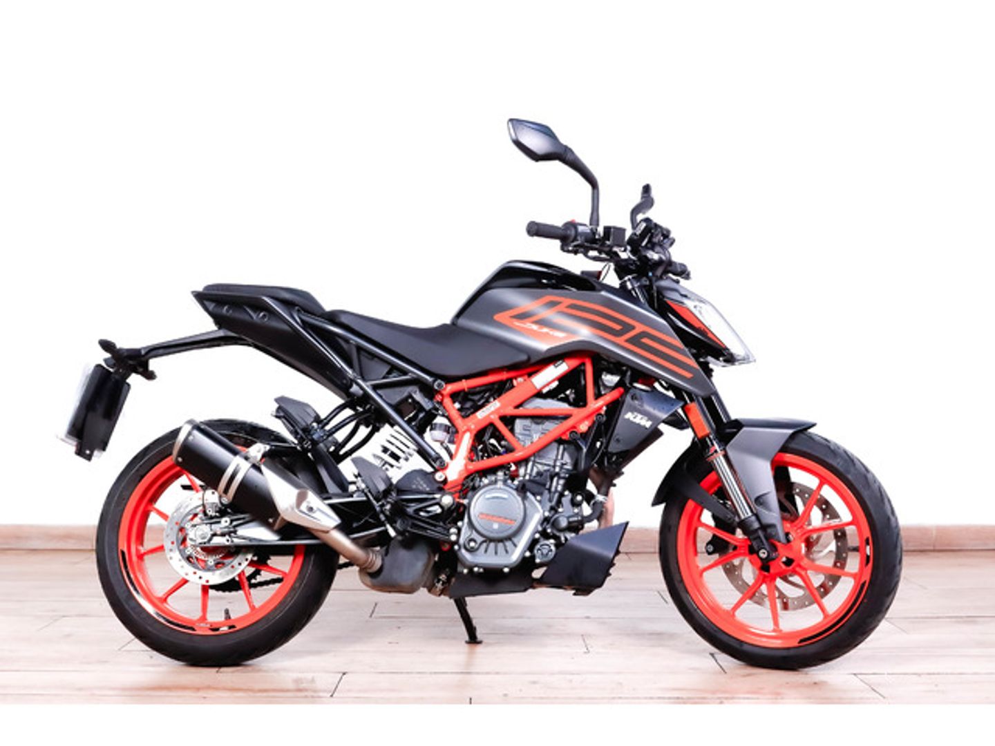KTM Duke 125 Negro Motorcycle