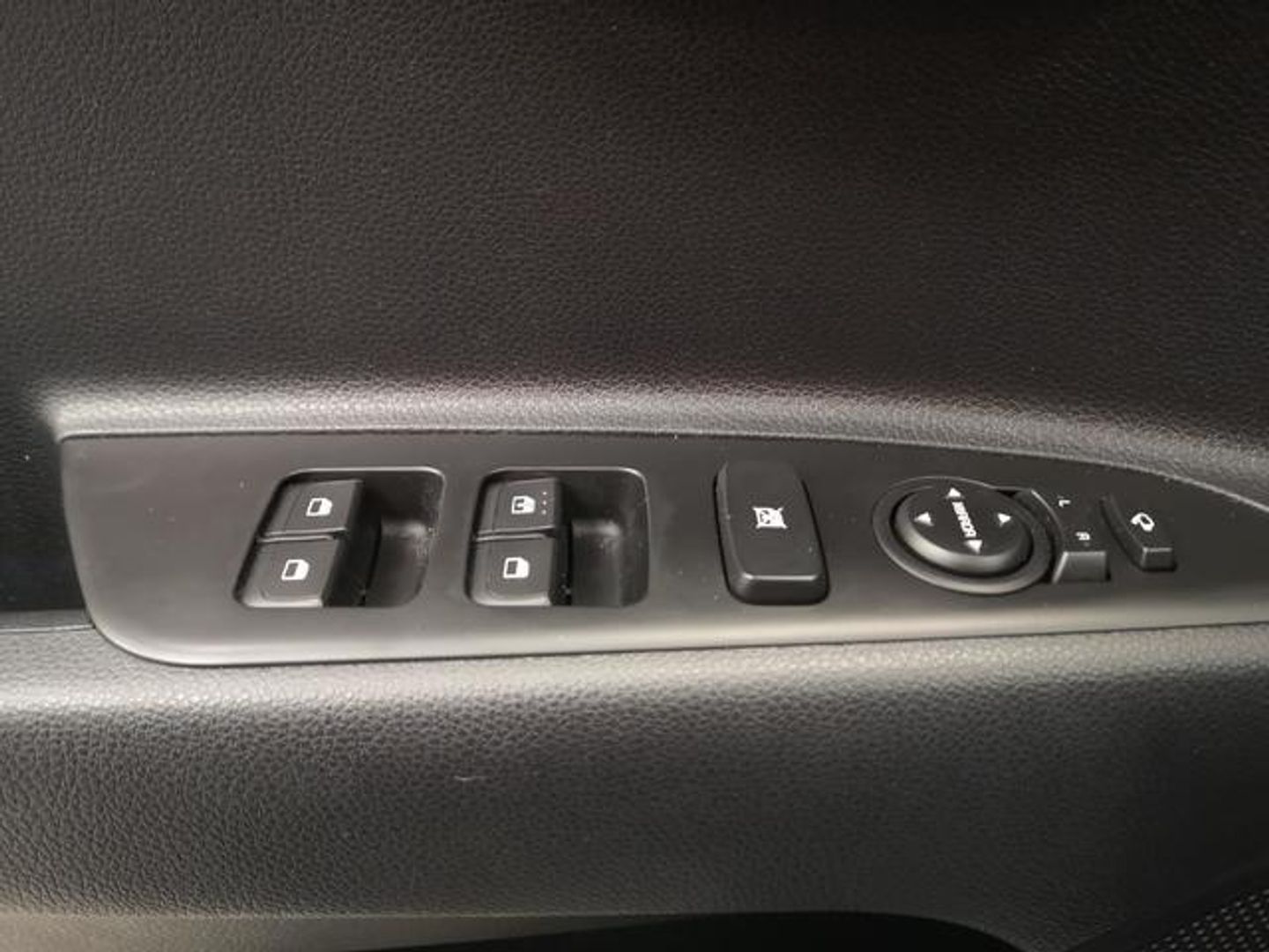 Kia Stonic 1.0 T-GDi MHEV Drive 74 kW (100 CV)