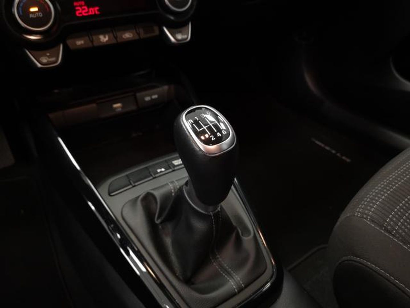Kia Stonic 1.0 T-GDi MHEV Drive 74 kW (100 CV)