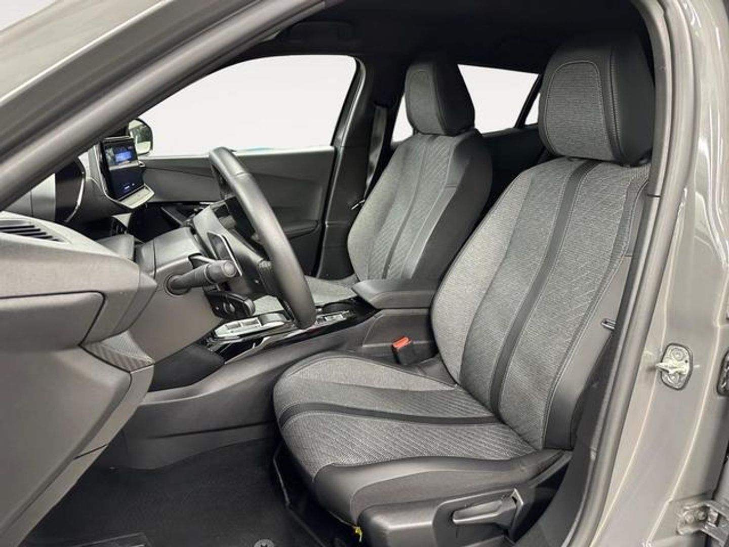Peugeot 2008 PureTech 100 S&S Allure 75 kW (100 CV)