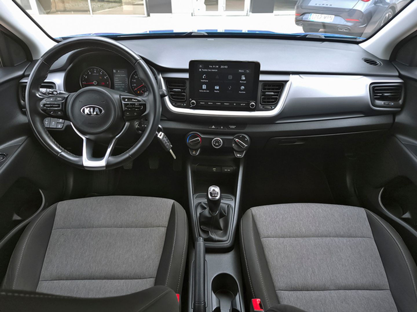 Kia Stonic 1.0 T-GDi MHEV iMT Concept 74 kW (100 CV)
