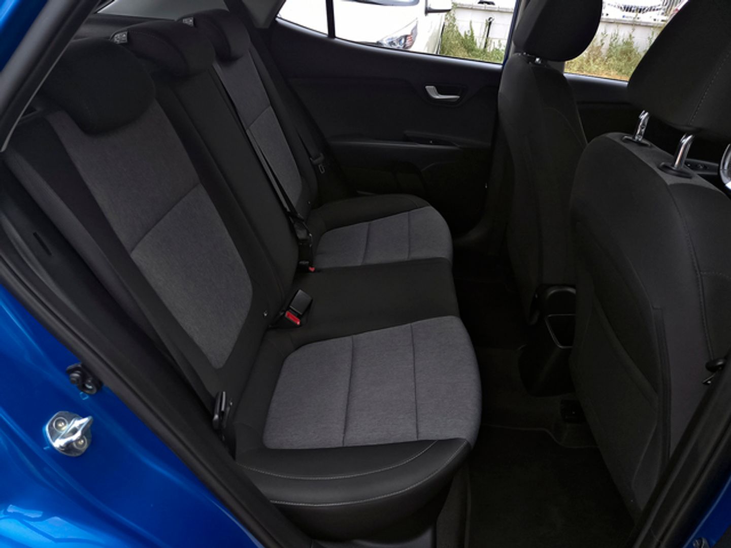 Kia Stonic 1.0 T-GDi MHEV iMT Concept 74 kW (100 CV)